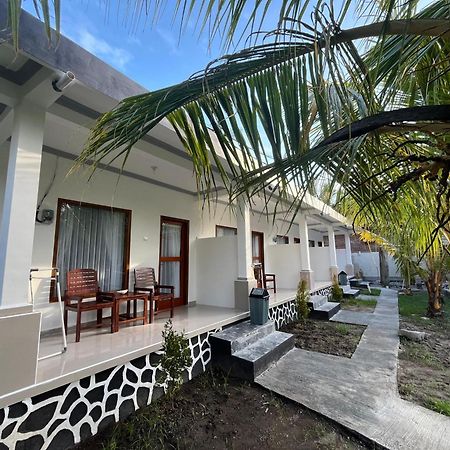 Kuta Lodge Homestay Dış mekan fotoğraf