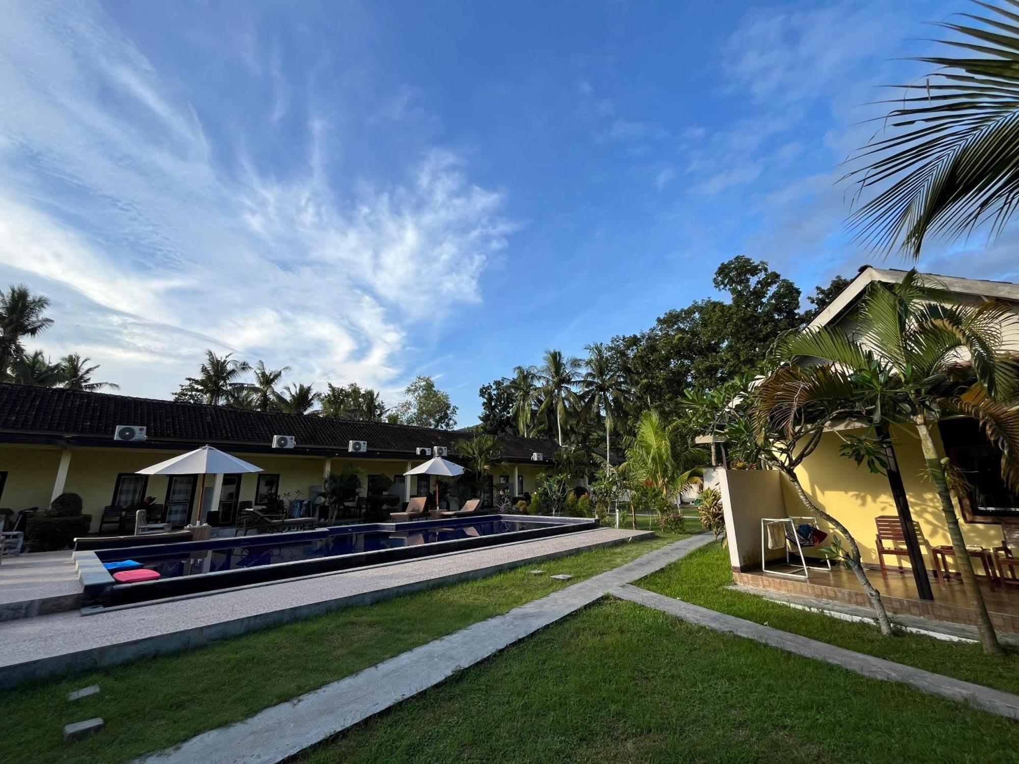Kuta Lodge Homestay Dış mekan fotoğraf