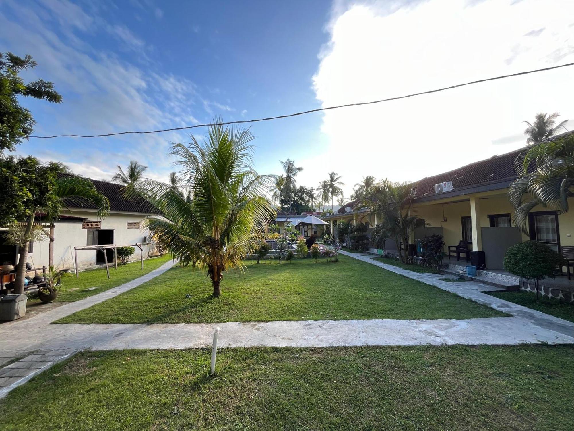 Kuta Lodge Homestay Dış mekan fotoğraf